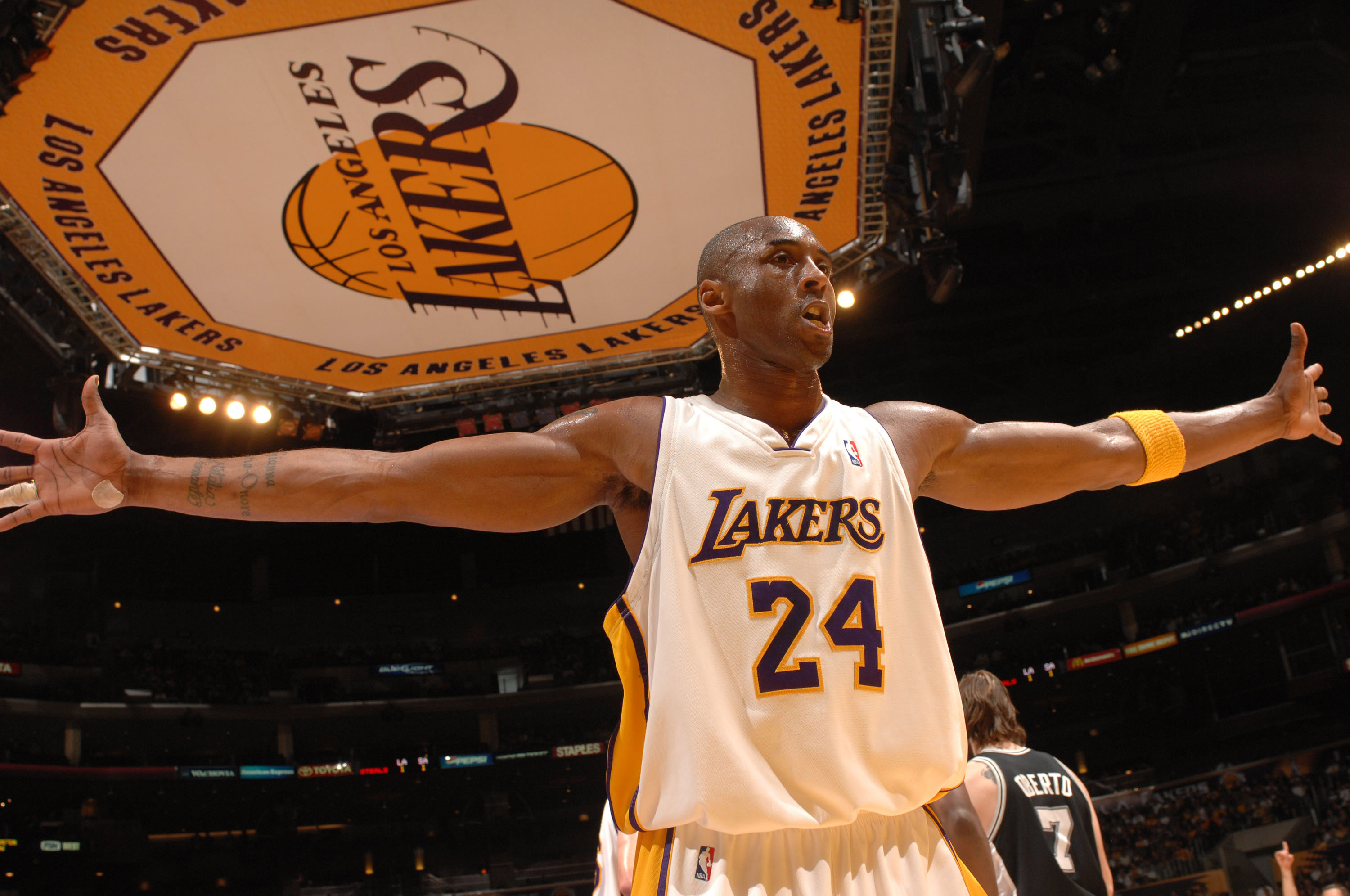 而尤文图斯 而尤文图斯