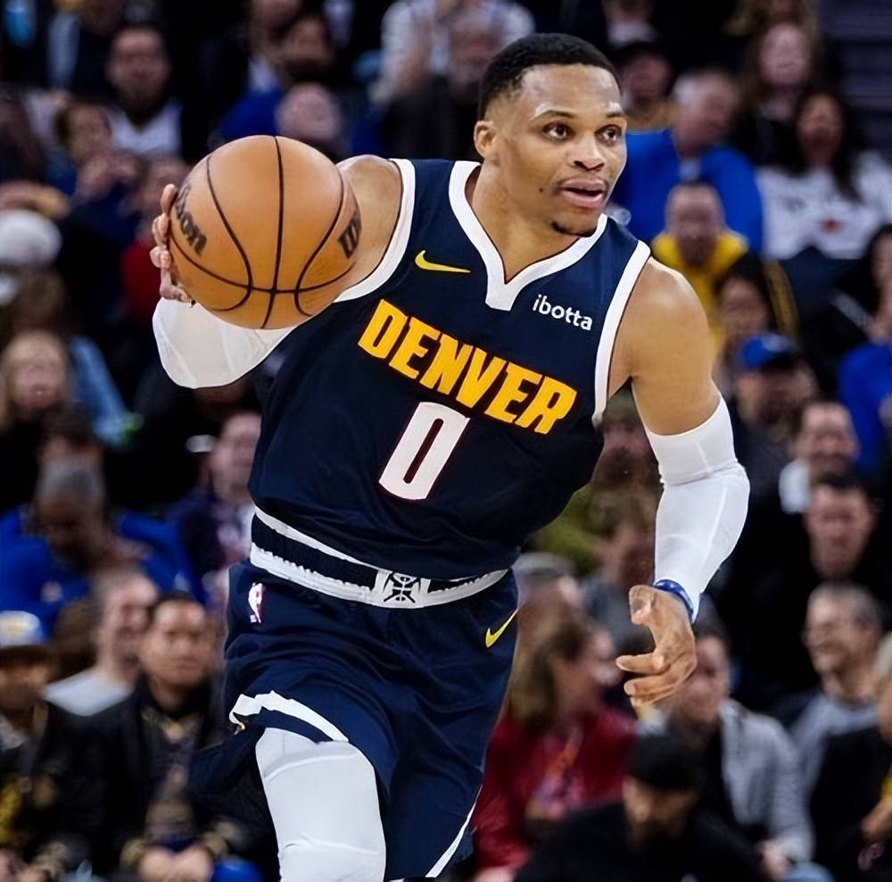 表现出色 表现出色