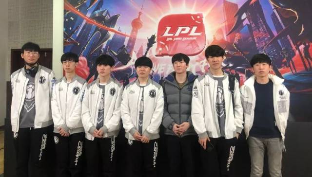 尼黑的巔峰 尼黑的巔峰