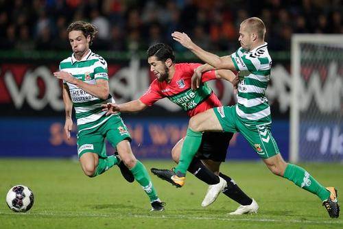 足球比賽瞬 足球比賽瞬